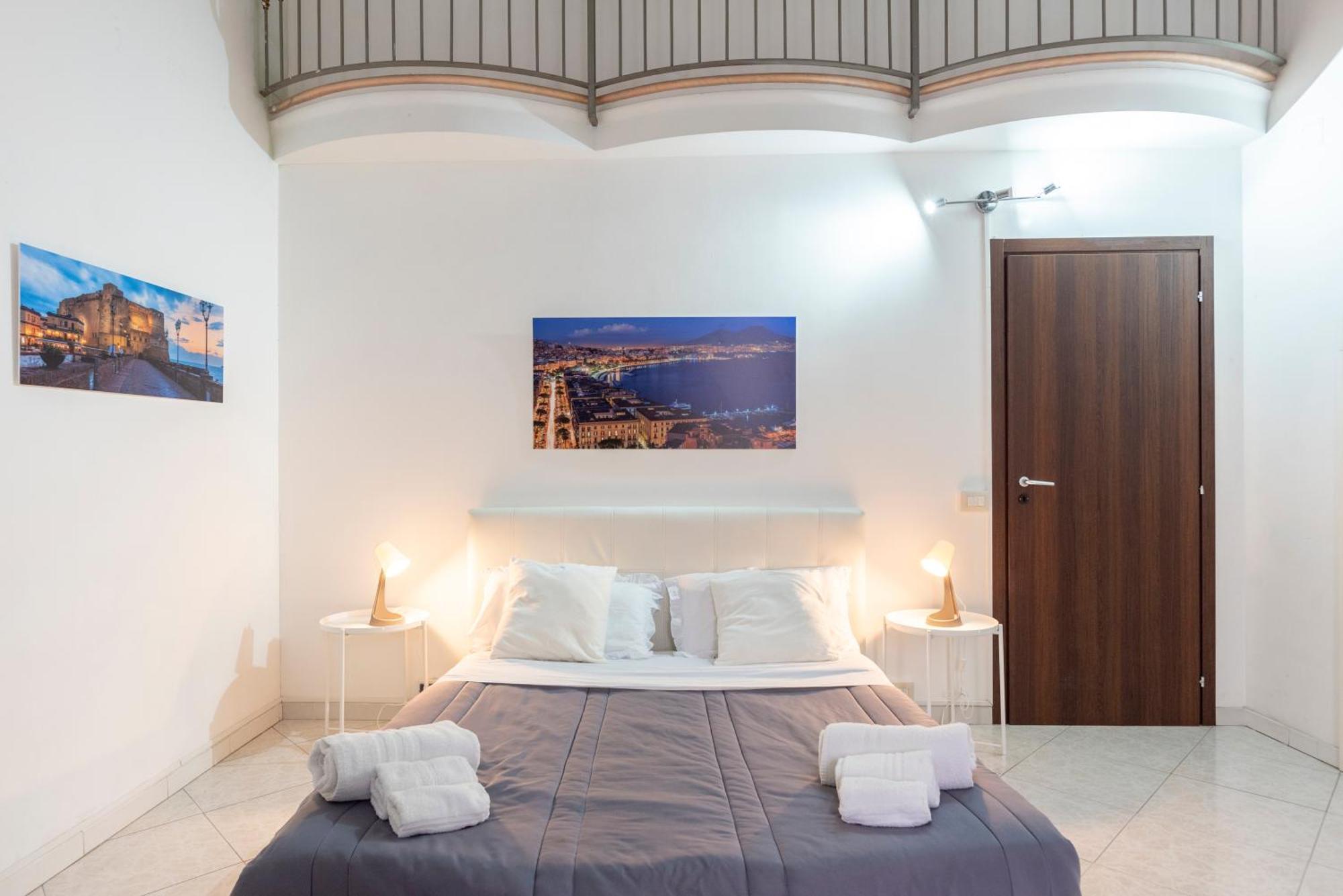 Napoli Centro, Dm Suites 외부 사진